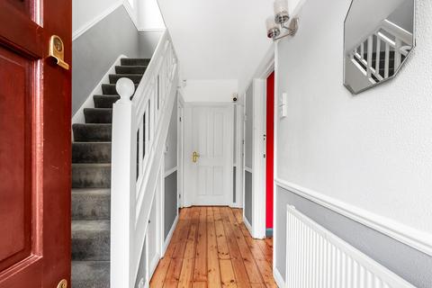 56 Cypress Road, London, SE25 4AU