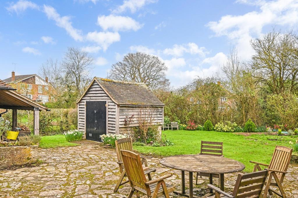 Garden/Garage