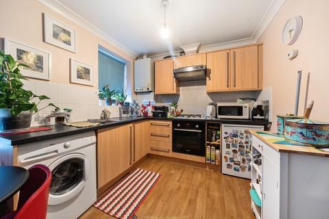 1 bedroom apartment for sale, Marsh Road, Pinner, Middlesex