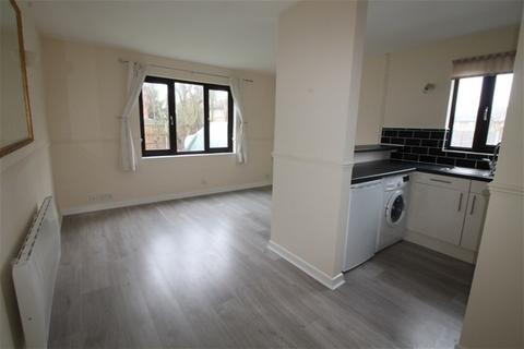 1 bedroom flat for sale, PEDLEY ROAD, DAGENHAM RM8