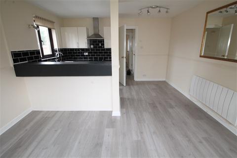 1 bedroom flat for sale, PEDLEY ROAD, DAGENHAM RM8