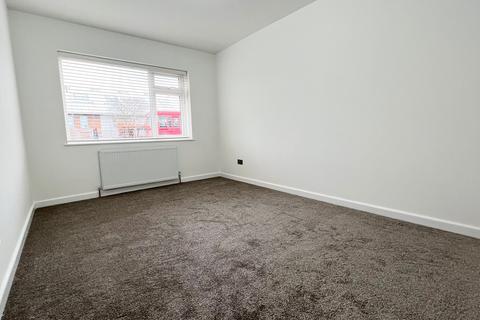 72 Wide Way, Mitcham, CR4 1BL
