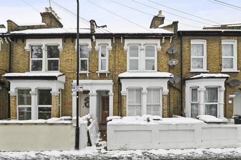 2 bedroom apartment to rent, Norman Road, London E11