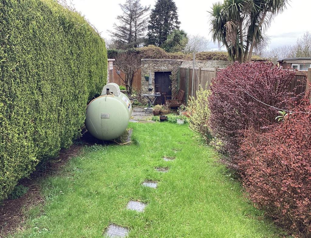 Ffordd Deg, Llanbedrgoch 2 bed terraced house for sale £155,000