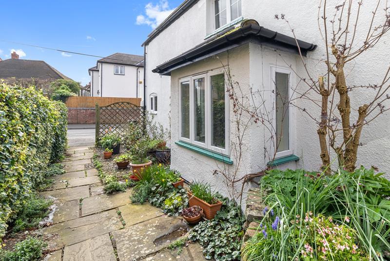 76 Bridge Street, Ledbury... 3 bed semidetached house for sale £250,000