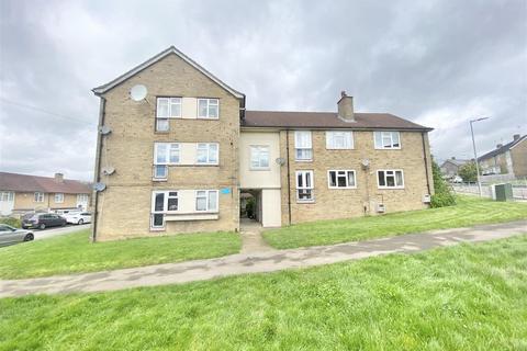 1 bedroom apartment for sale, Marshe Close, Potters Bar EN6