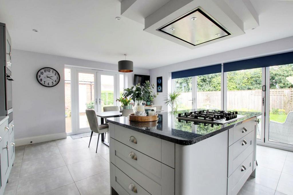 Open Plan Kitchen/Dining Room