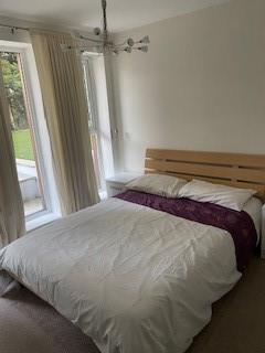 1 bedroom flat to rent, Liphook Road, Lindford, Bordon