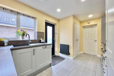 12 Genoa Close, Darfield, Barnsley, S73 9RJ