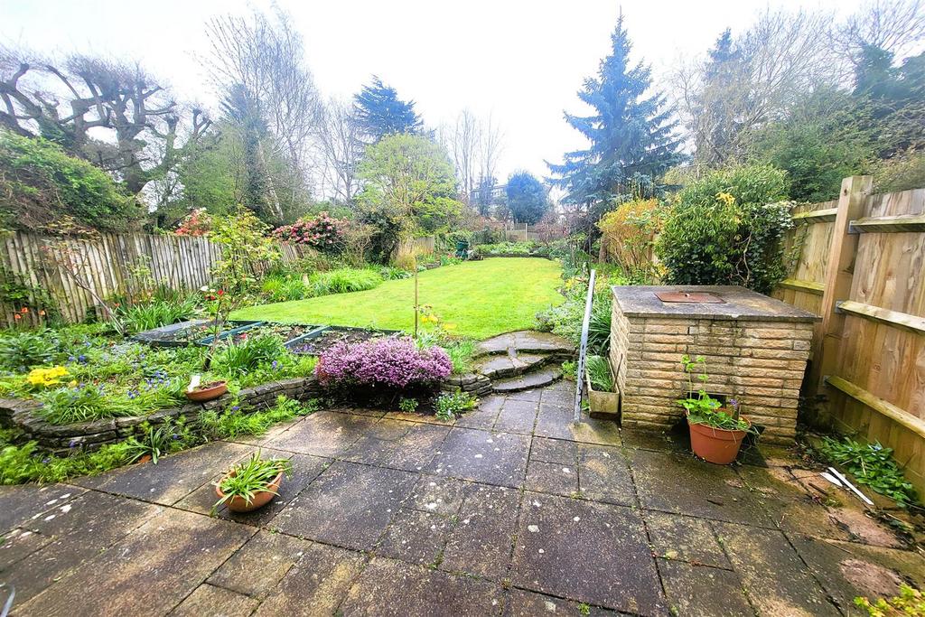 Rear garden: pic. 1