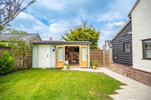 3 bedroom detached house for sale, Bannister Green, Felsted, Dunmow