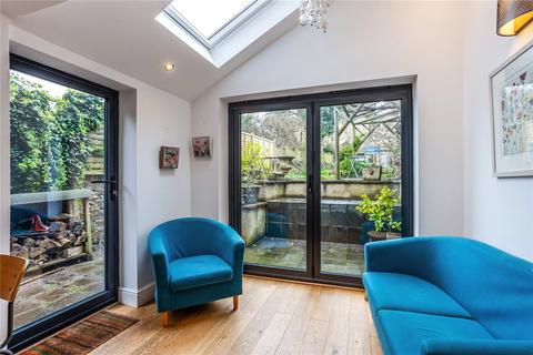 9 Bath Road, Wells, BA5 3HP