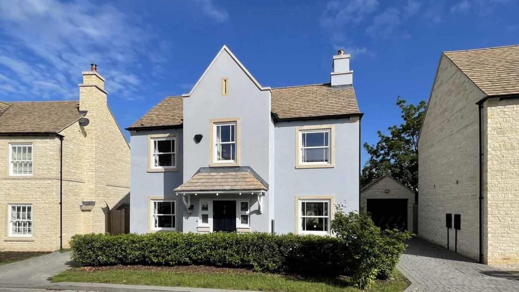 Cecil Square, Kettering Road, Stamford 4 bed detached house to rent £