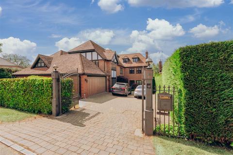 6 bedroom detached house for sale, Abbey View, Radlett