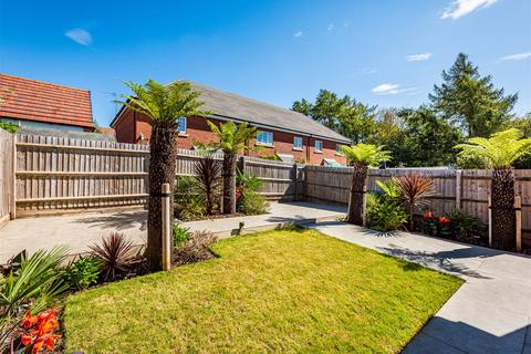 25 Brick Kiln Way, Dudley, DY3 4BA