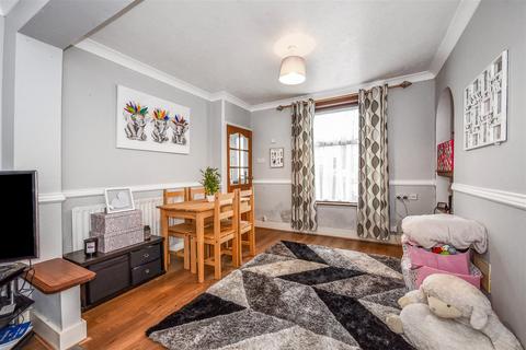 2 bedroom terraced house for sale, Vigo Road, Andover