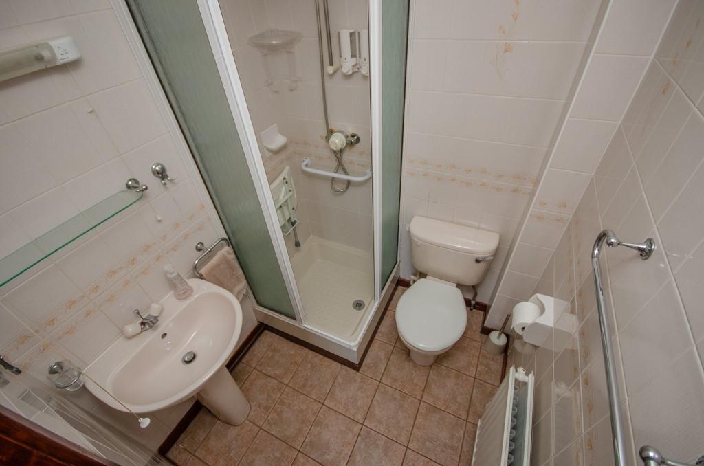 En suite.jpg