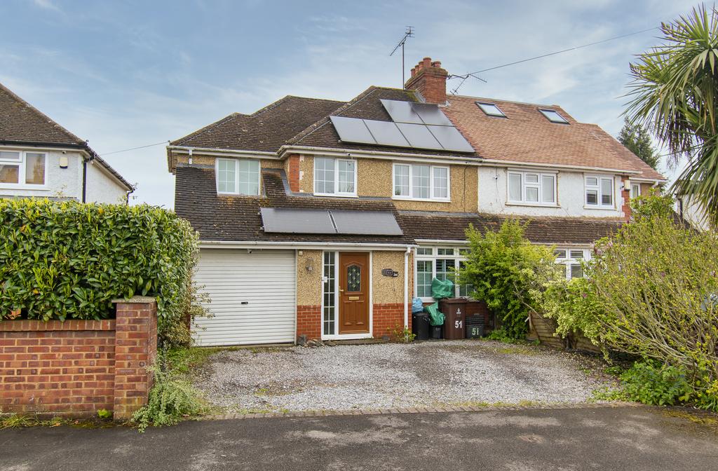 Mill Lane, Earley, Reading, Berkshire 3 bed semidetached house for sale £595,000
