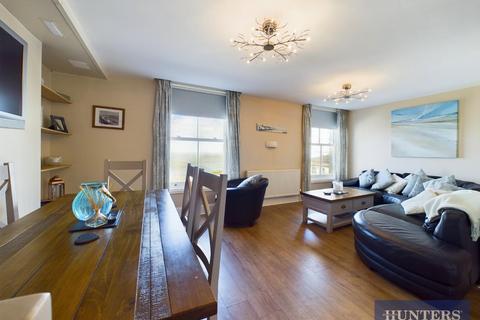 2 bedroom apartment for sale, Castle Road, Scarborough