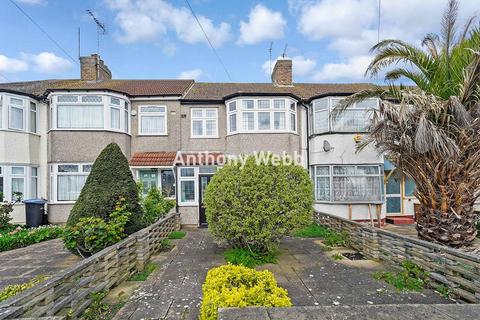 99 Rayleigh Road, London, N13 5QW