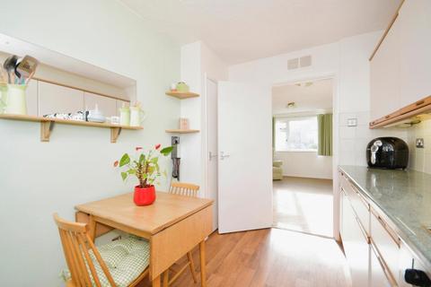 1 bedroom flat for sale, Park View Court, Cobnar Road, Sheffield, S8 8QE