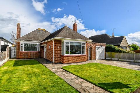 2 bedroom detached bungalow for sale, Branscombe Square, Southend-On-Sea SS1