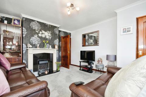 3 bedroom end of terrace house for sale, Helmton Drive, Woodseats, Sheffield, S8 8QN