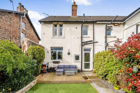 4 bedroom semi-detached house for sale, York Road, Tadcaster