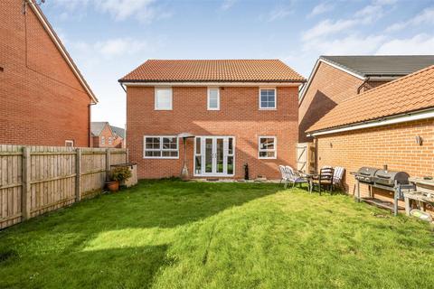 4 bedroom detached house to rent, 34, Nalton Drive Driffield, East Yorkshire, YO25 5GE