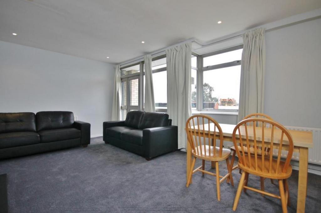 Lettings Brook Green Lainson Street   Reception (2