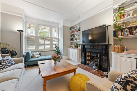 1 bedroom flat for sale, Addison Gardens, London W14