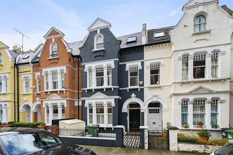 1 bedroom flat for sale, Addison Gardens, London W14