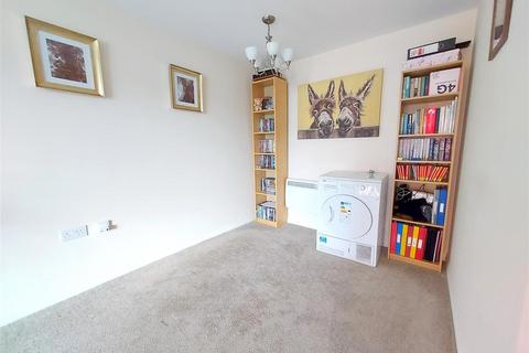 2 bedroom flat for sale, Severn View, Stourport-On-Severn