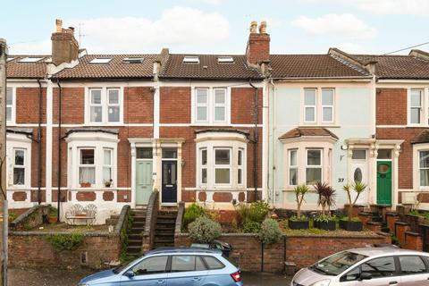 35 Mendip Road, Bristol, BS3 4PB
