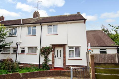 4 bedroom end of terrace house for sale, Ruskin Road, Chelmsford