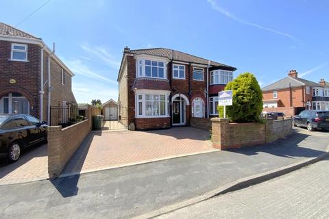 3 bedroom semi-detached house for sale, Campden Crescent, Cleethorpes