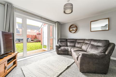 10 Blackberry Copse, Felpham, Bognor Regis, PO22 8GP
