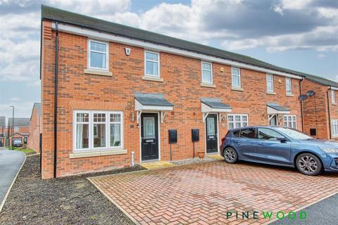 3 bedroom townhouse for sale, Farmhouse Way, Chesterfield S42