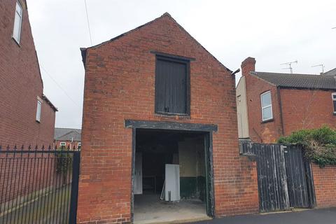 Garage, Morley Road, Doncaster