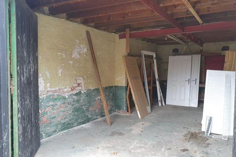 Garage to rent, Garage, Morley Road, Doncaster