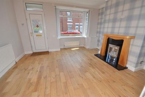 2 bedroom terraced house to rent, Briggs Avenue, Castleford, WF10