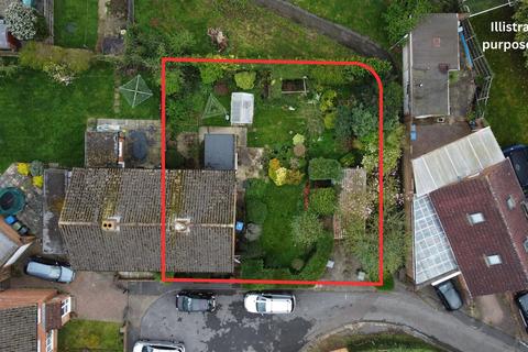 6 Stuart Close, Windsor, SL4 5NU