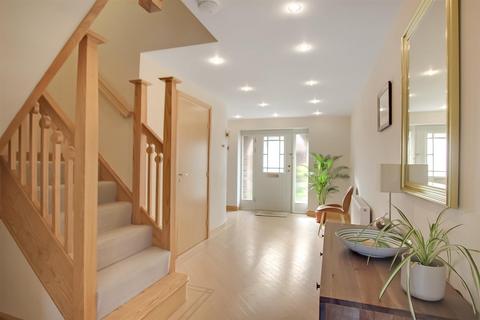 5 bedroom townhouse for sale, Leconfield, Darlington