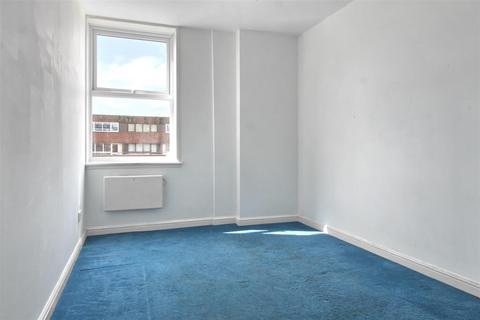 2 bedroom apartment for sale, High Street, Waltham Cross