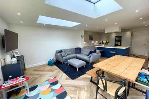 8 Bagmere Close, Elworth, Sandbach, CW11 1WD