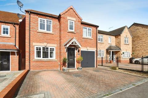 4 bedroom detached house for sale, Hallcoate View, Hull