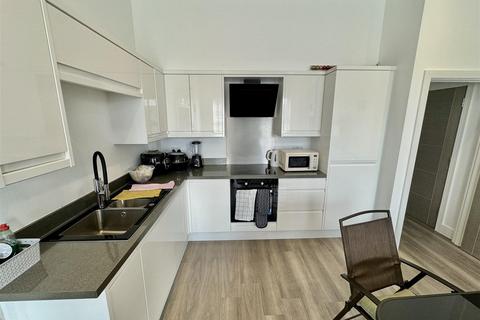 2 bedroom apartment to rent, St Helier - REN060