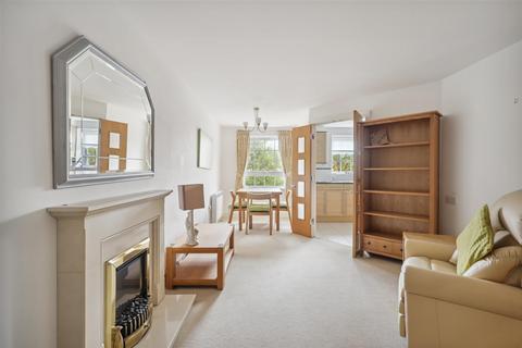 1 bedroom apartment for sale, Claridge House, Church Street, Littlehampton