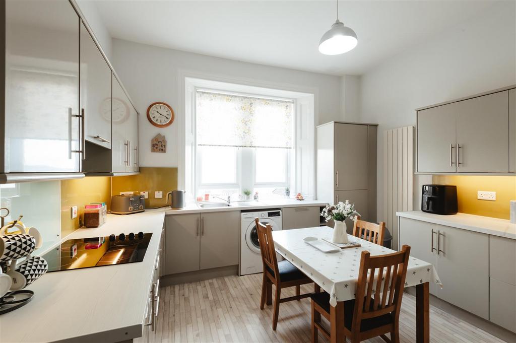 Binnie Street, Gourock 1 bed flat for sale £94,000