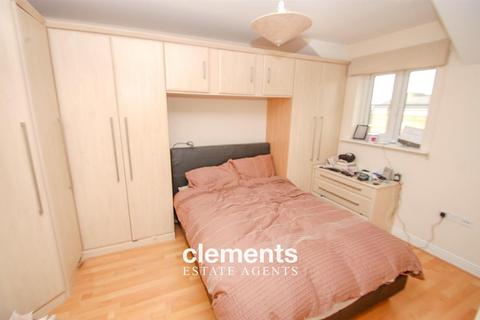 2 bedroom apartment to rent, Ebberns Road, Hemel Hempstead HP3